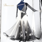 社交ダンス 衣装 スタンダード ドレス ワンピース スタンダードドレス 白 黒 フリル フロート レース in the MOOD インザムード 花 上品 高級感 ボリューム 綺麗い デモ 競技 ダンス パーティ ブラック系 ホワイト系 フォーマル エレガント チュール おしゃれ 豪華 ダンス衣装 スカート ステージ衣装