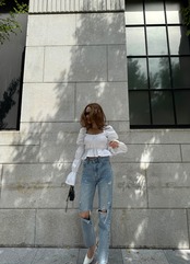 damage denim
