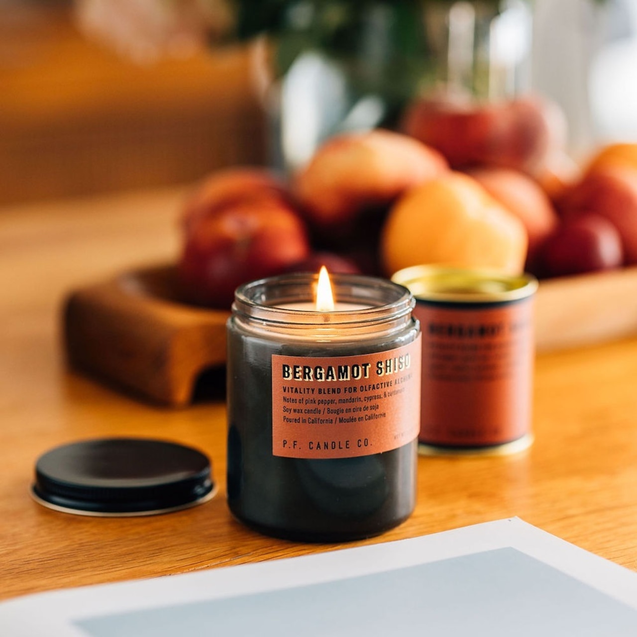 P.F. Candle Co. アルケミー キャンドル ベルガモット・シソ