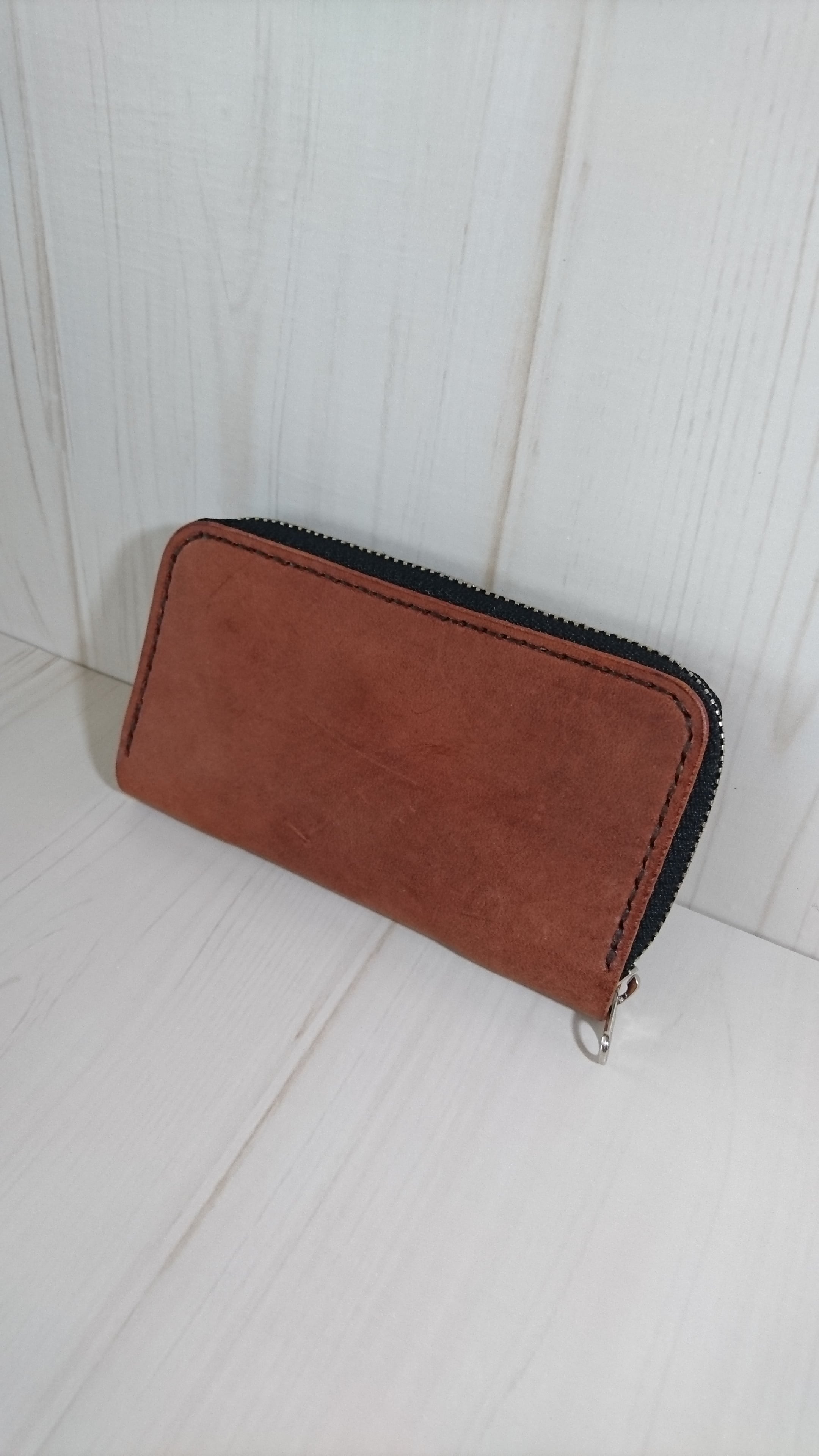 【いもにー】カービング　コンパクト財布　ハーマンオーク　ツーリングレザー いもにー様専用】カービング コンパクト財布 ハーマンオーク