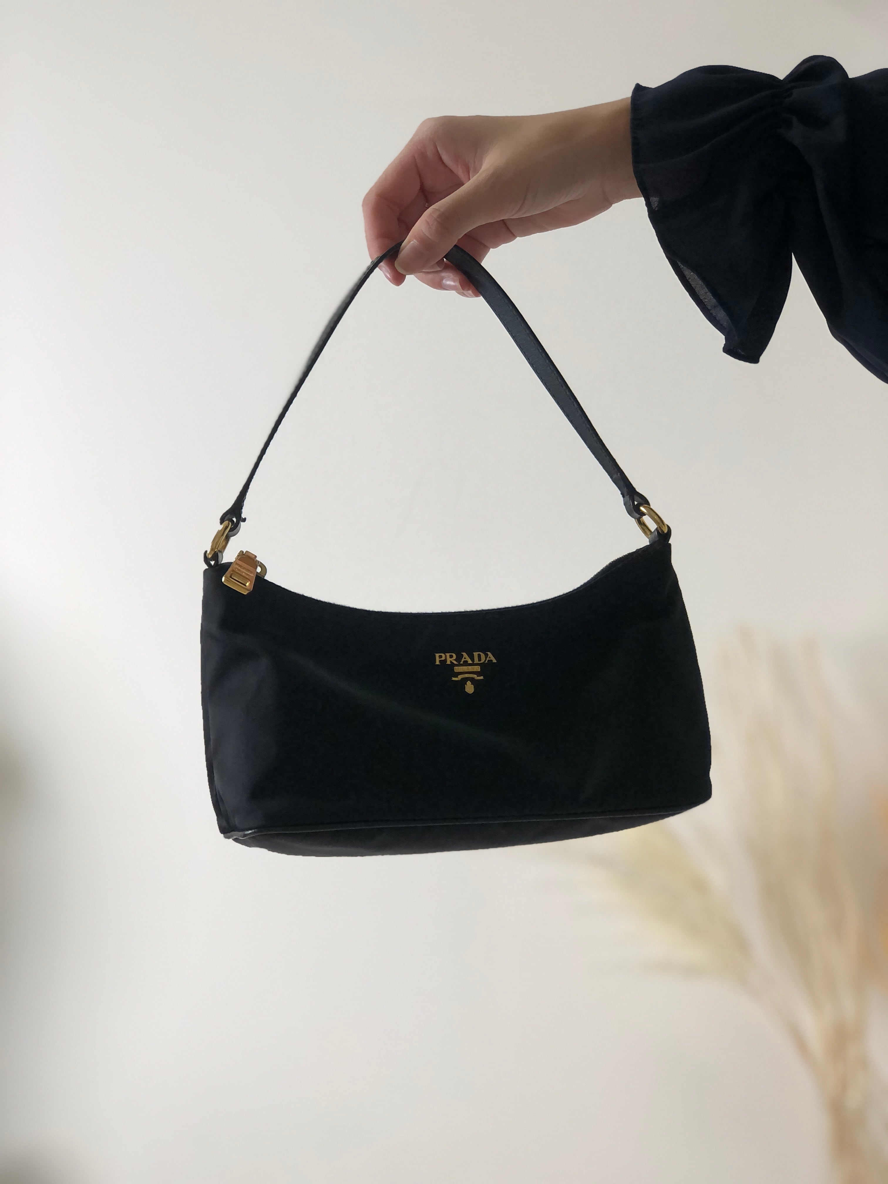 日本直送 名牌中古包 】PRADA プラダ ロゴ ナイロン ホーボーバッグ 