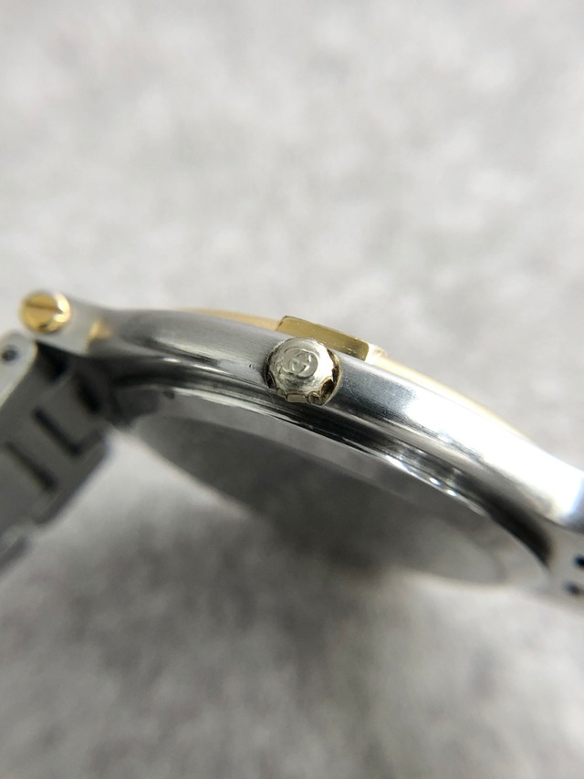 GUCCI グッチ 腕時計 シルバー×ゴールド GG ステンレススチール クウォーツ 9000G vintage ヴィンテージ オールド gmtubj