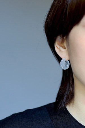 ニュアージュピアス