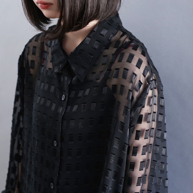 black square pattern l/s mode see-through shirt