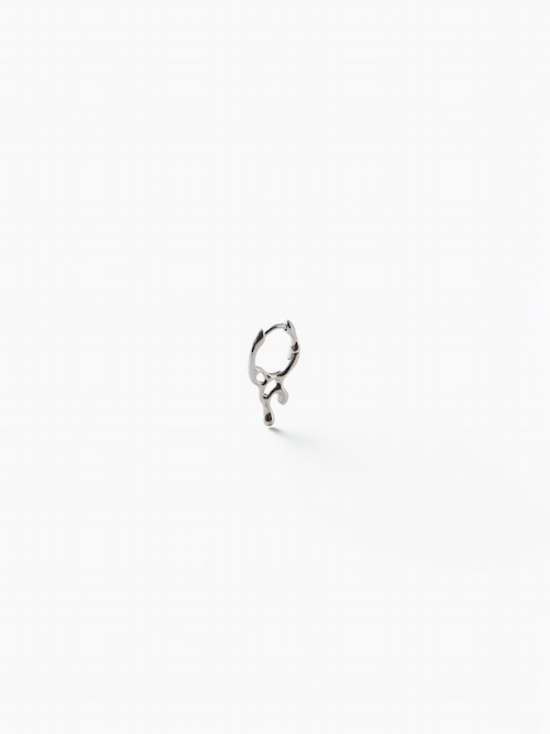 MARIA BLACK マリア・ブラック / Sortedam Huggie Pierced Earring - Silver