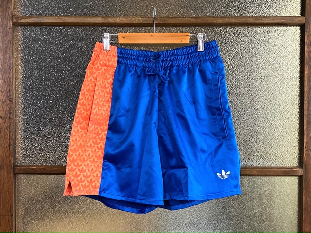 ADIDAS Q2 MONOGRAM SHORTS (BLUE/ORANGE)