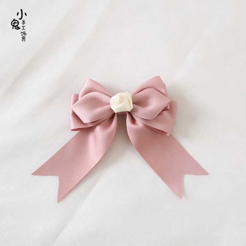 甘ロリ ヘッドドレス 薔薇装飾と深紅のリボンが映えるレースヘアアクセサリー |WithU