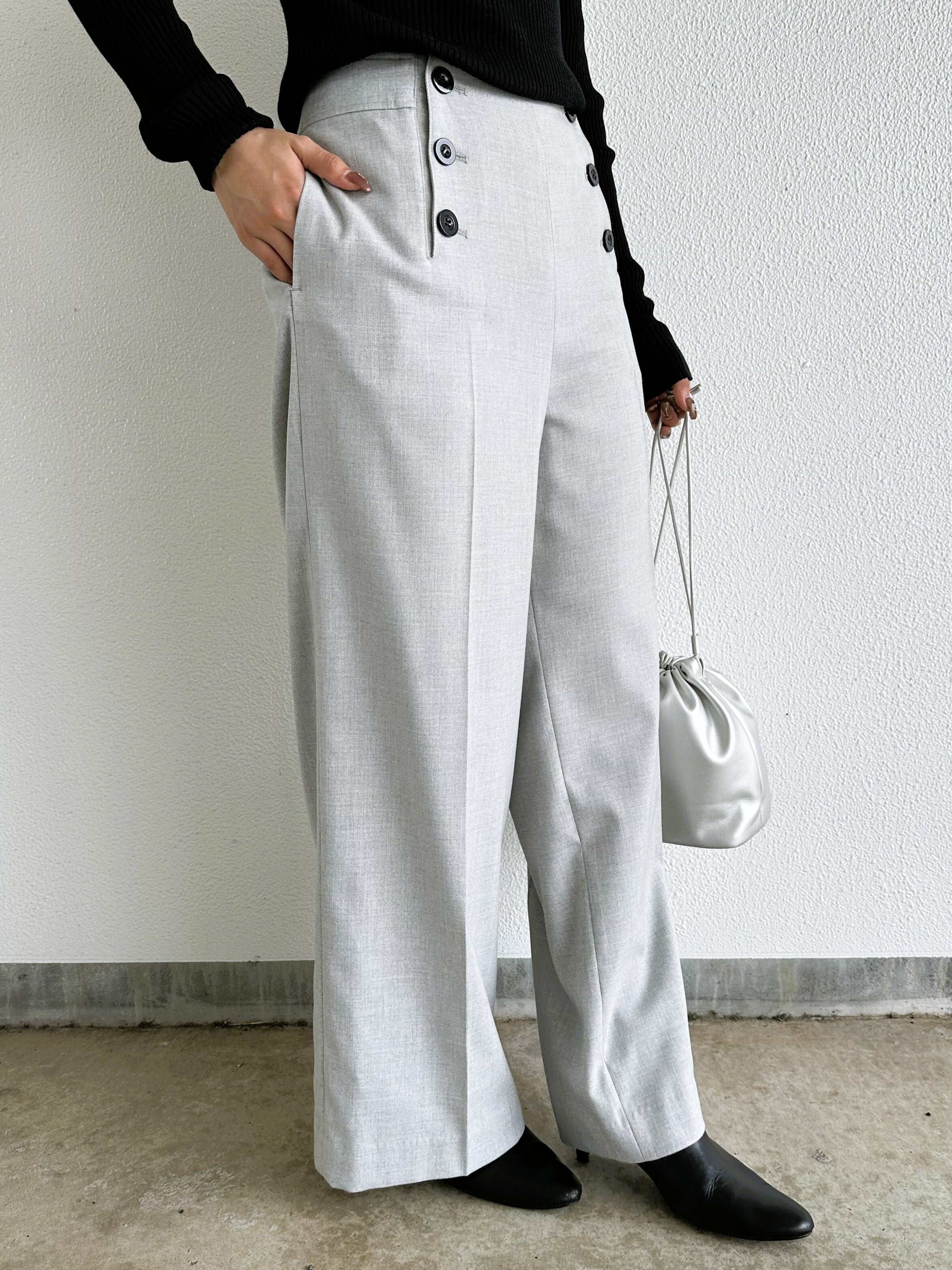 新品未使用【ムータマリン】人気ロゴネーム 裏起毛素材ストレッチゴルフパンツL ムータマリンゴルフ】人気ロゴマーク×裏起毛素材 ストレッチゴルフ