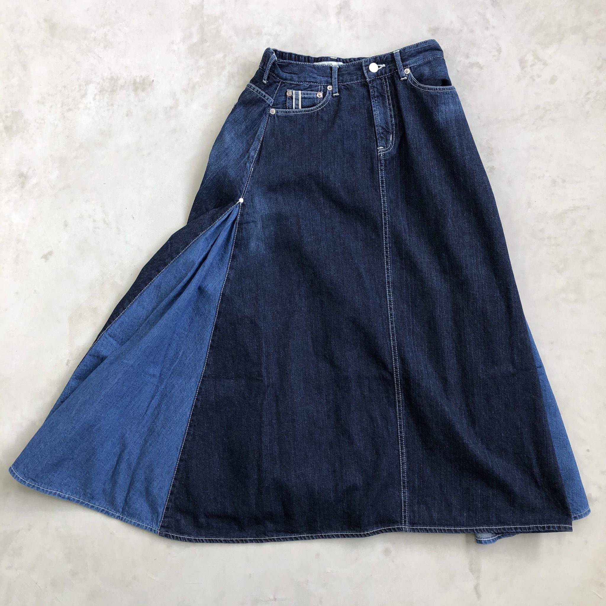 TUCK SKIRT / INDIGO×BLUE | BLUE SAKURA JEANS 公式サイト