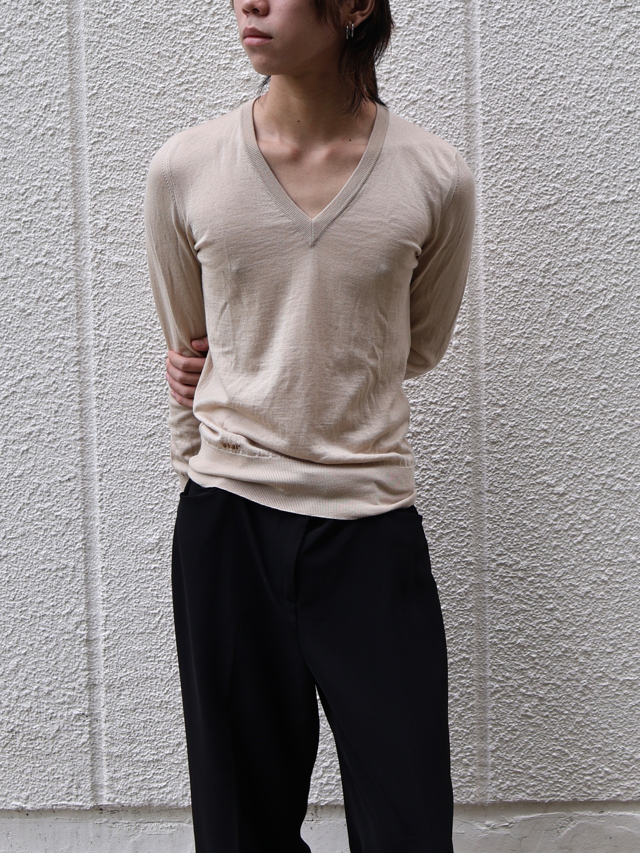 【christian dior】logo design Vneck knit