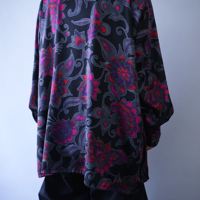 dark flower pattern gloss fabric over silhouette shirt