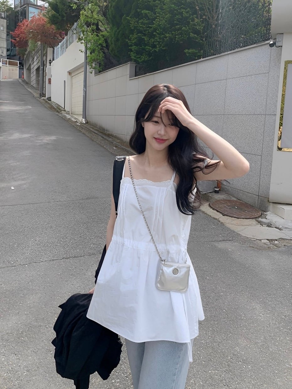 スクエアネックキャミソールレースブラウス.1381