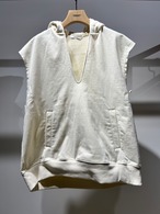 【23SS】CINOH チノ / PAPER URAKE SLEEVELESS HOODIE