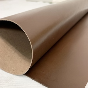 牛革　こげちゃいろ【約31ds / 約1.0mm厚】L12F-014