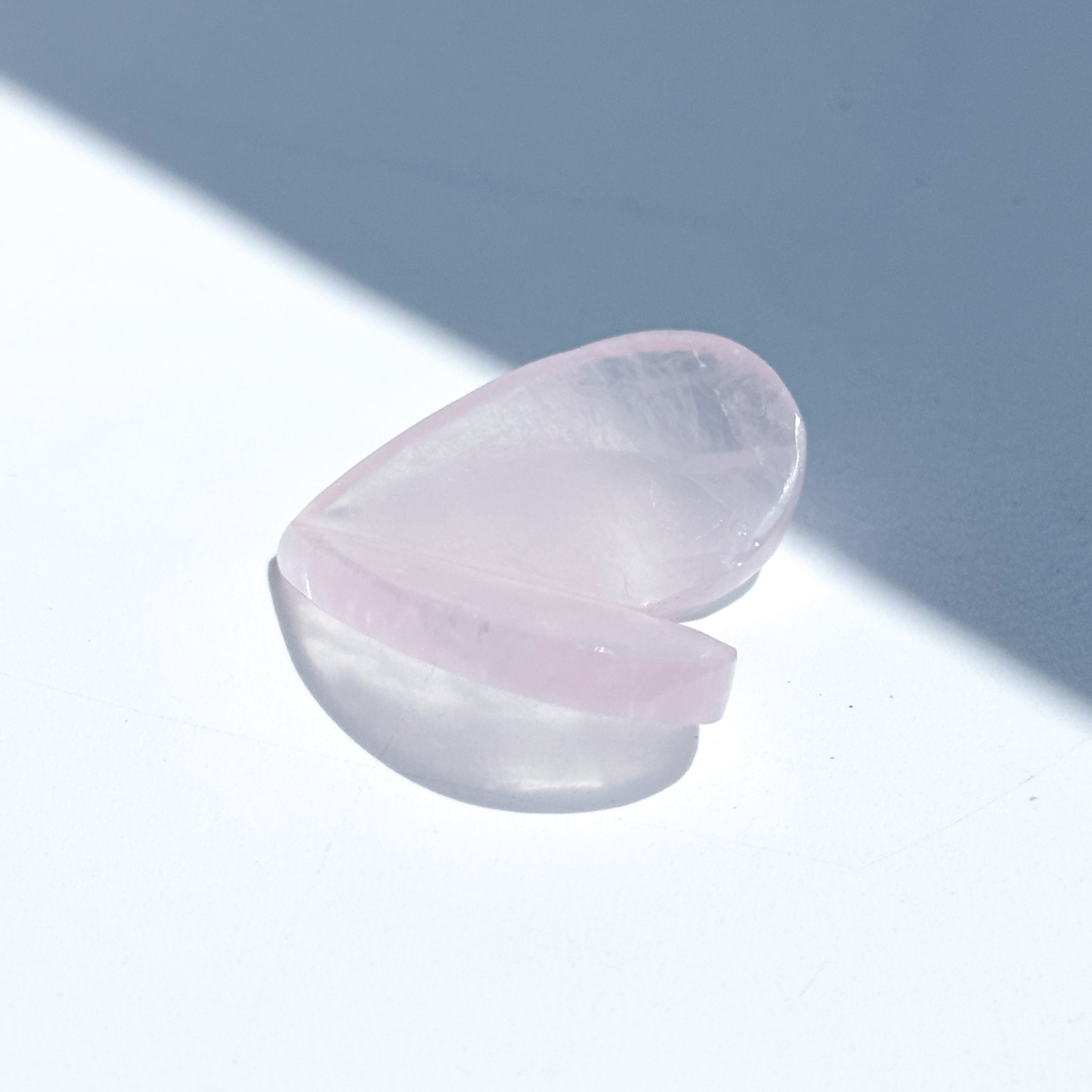 癒しのオルゴナイト❤️ディープローズクォーツ＋ピンクトルマリンのハート型♡ ローズクォーツ 3Dハート 01♡Rose Quartz heart ♡天然石・鉱物