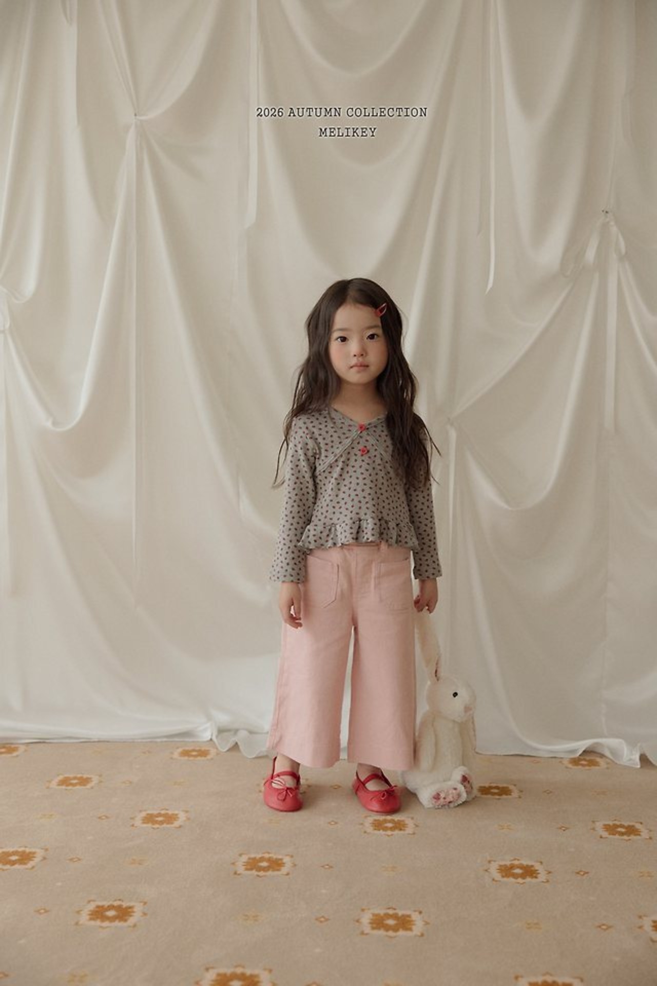 韓国子供服 / 26Autumn / 〖取寄〗Melikey / ミニストロベリーTシャツ / 女子服 *XS~JM*