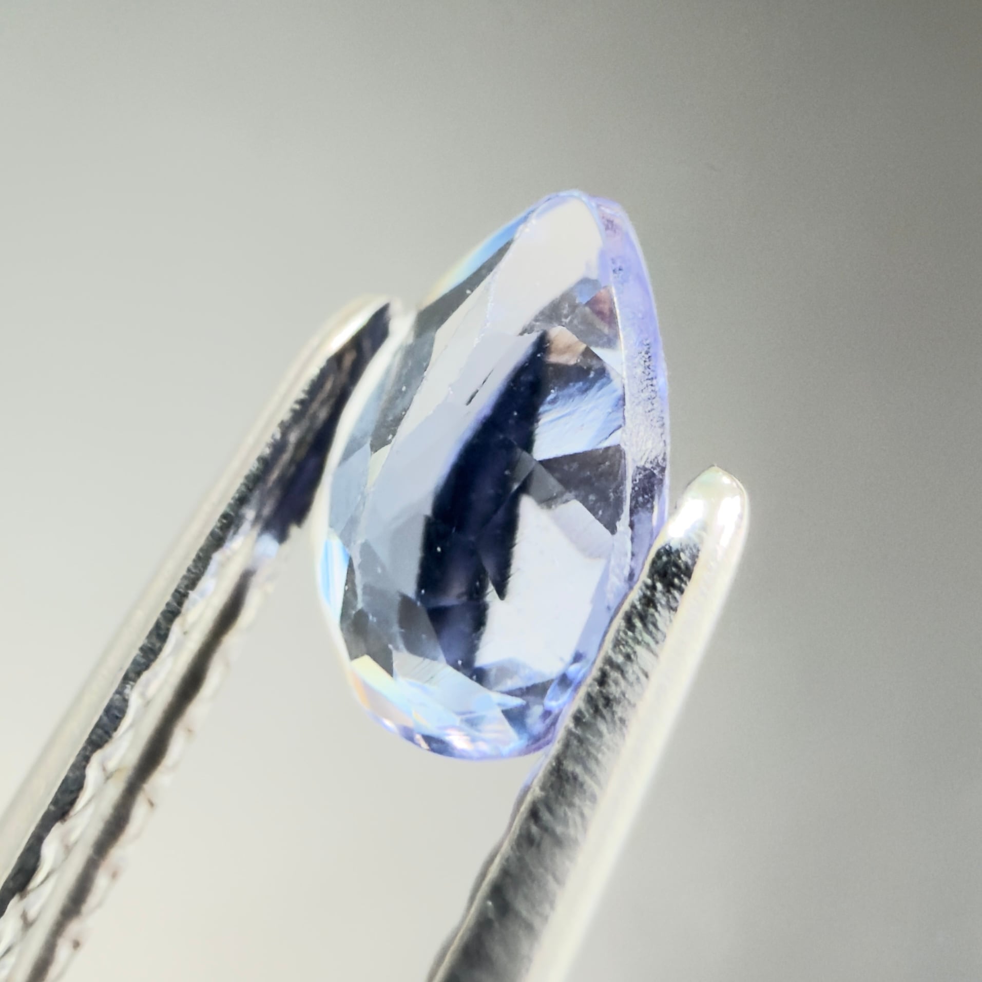 タンザナイト】 ルース タンザニア産 0.45ct ② | たからいしルース