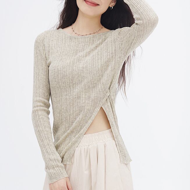Diagonal button split knit top S46