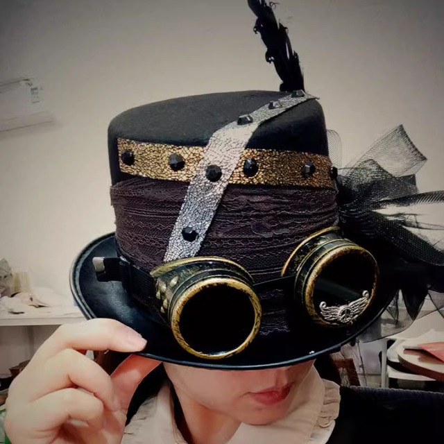 スチームパンク ロリパン ハット メタル フェザー コスプレ 概念コーデ イベント 舞台衣装 かっこいい 大人ダークゴシック