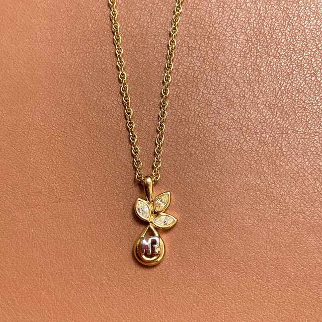 【Used】NINA RICCI 種モチーフ ネックレス