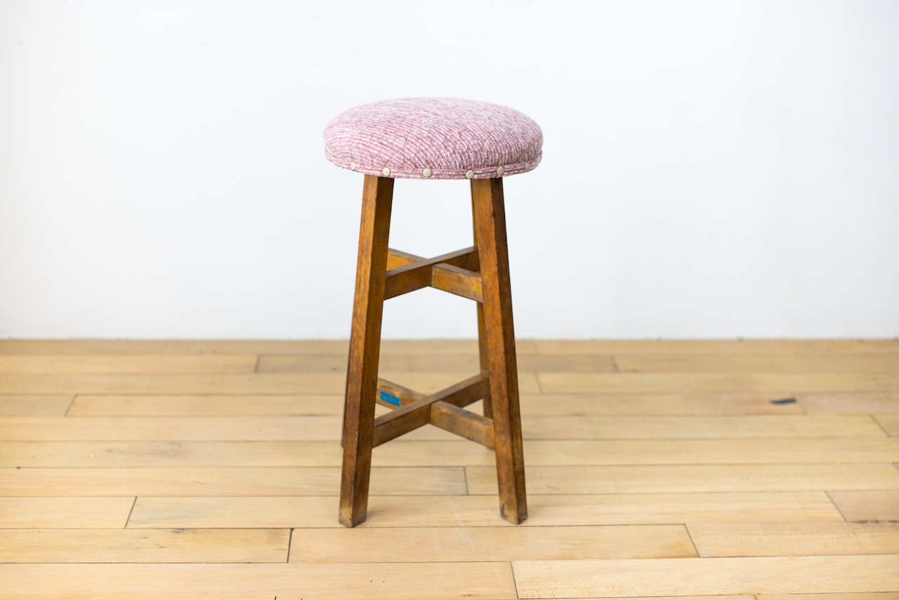 GOOD LUCK CHAIR 005