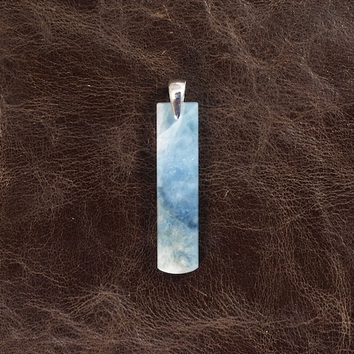 糸魚川翡翠 コン沢 青翡翠 ペンダントトップ 2.1g  Itoigawa Blue Jadeite pendant top