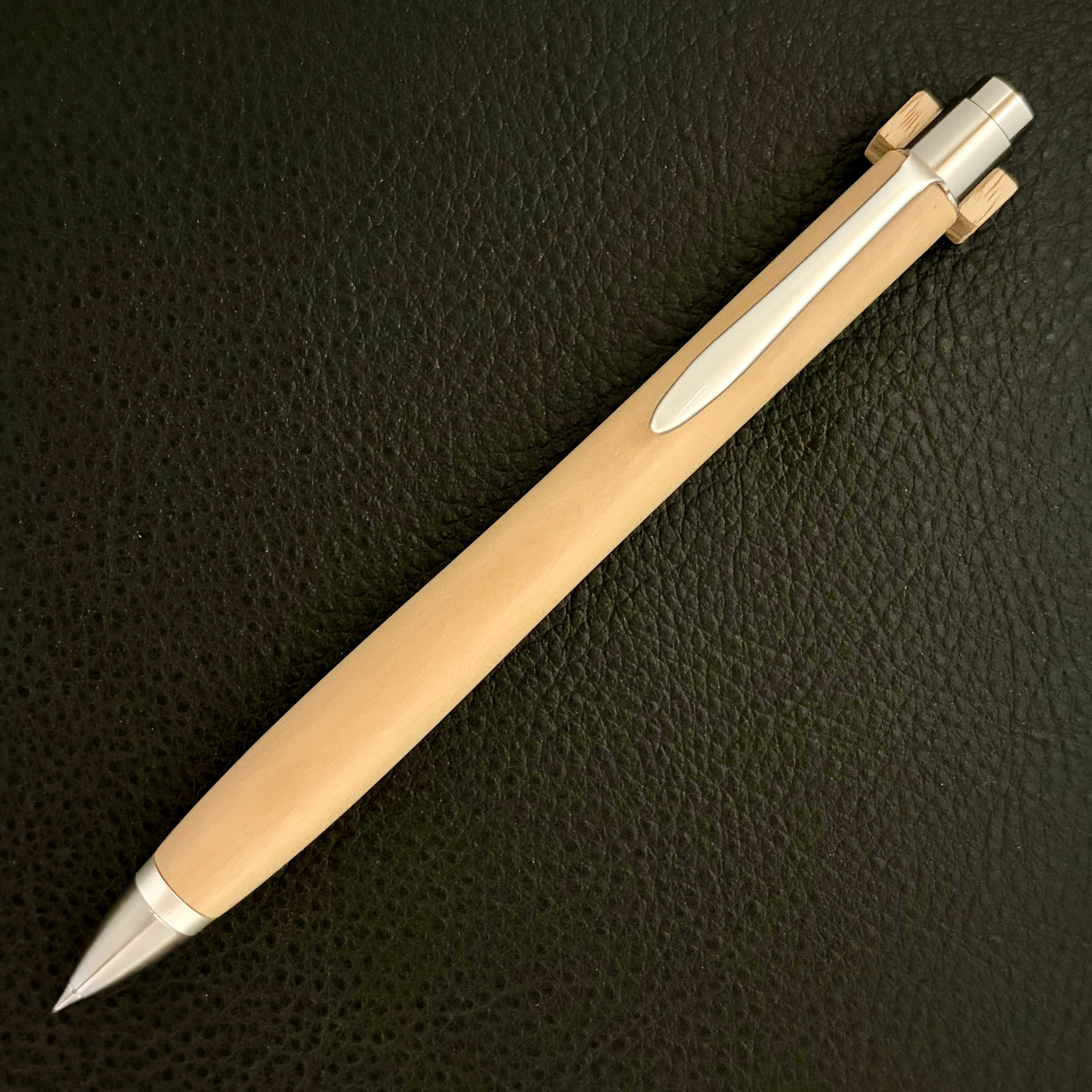 匠衆・朱椿粋