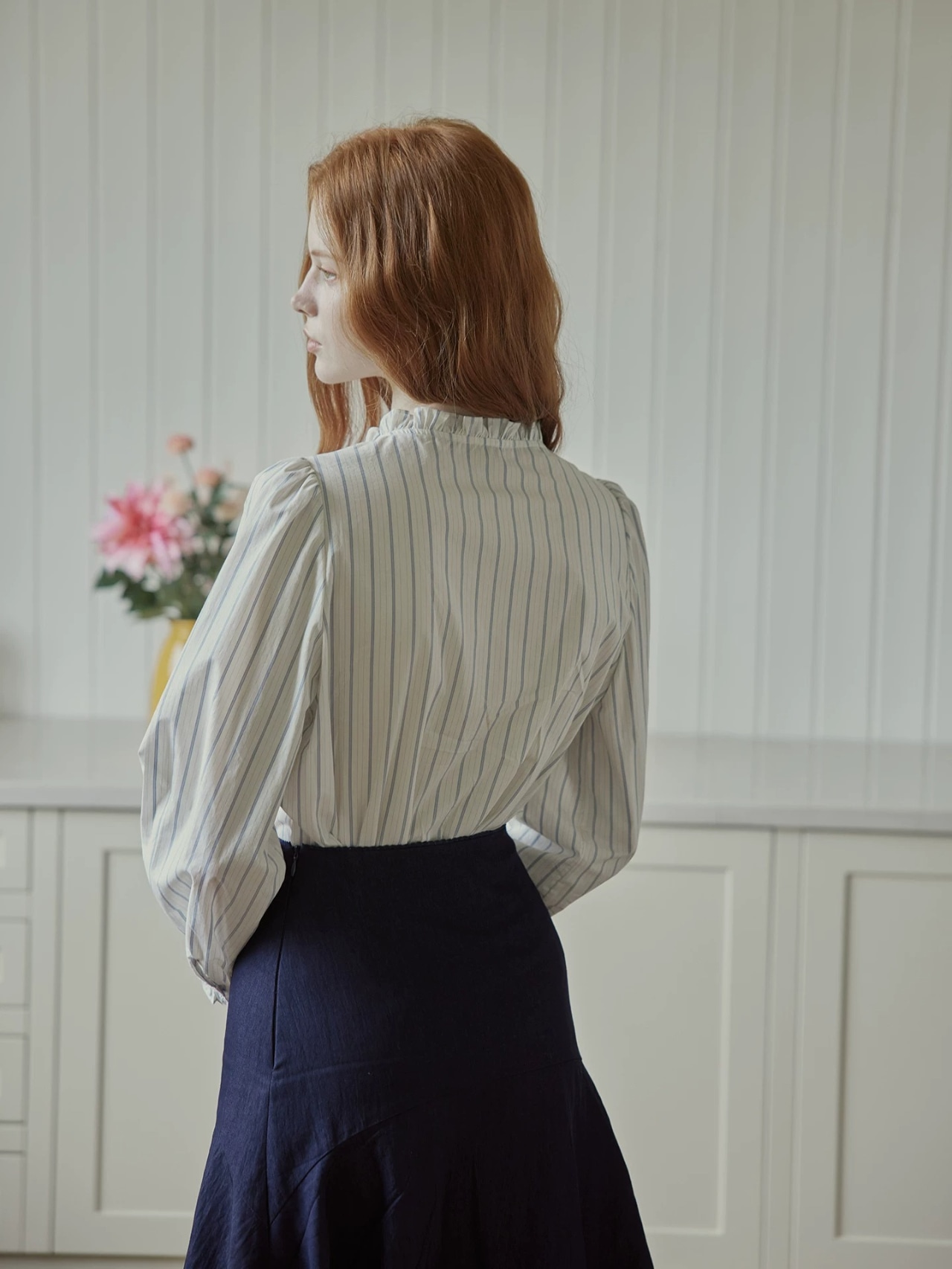 Poésie Bleue Embroidered Ruffle Blouse F0785