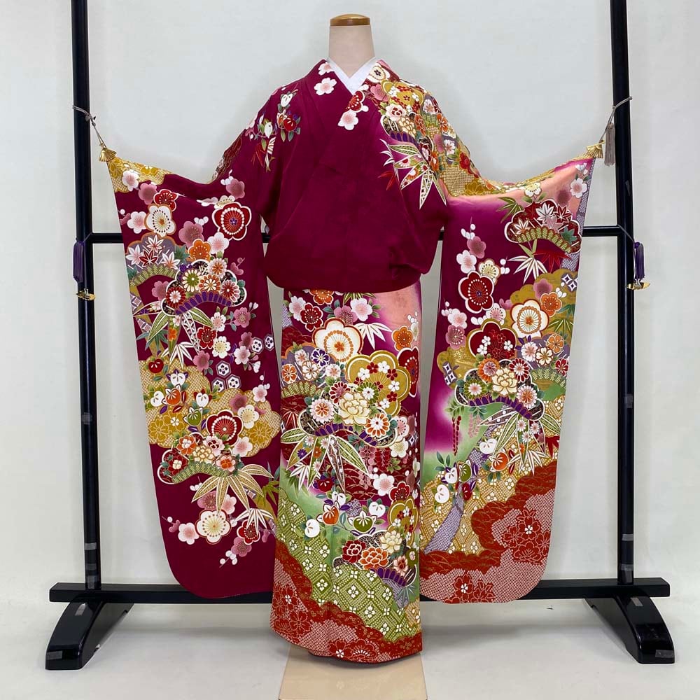 振袖 中古 大きい ラメ入り 赤 ピンク 絞り柄 桜 正絹 美品 LLサイズ 振袖 中古 大きい ラメ入り 赤 ピンク 絞り柄 桜 正絹 美品 LLサイズ
