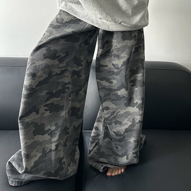 camouflage wide leg pants　迷彩ワイドレッグパンツ　J0351