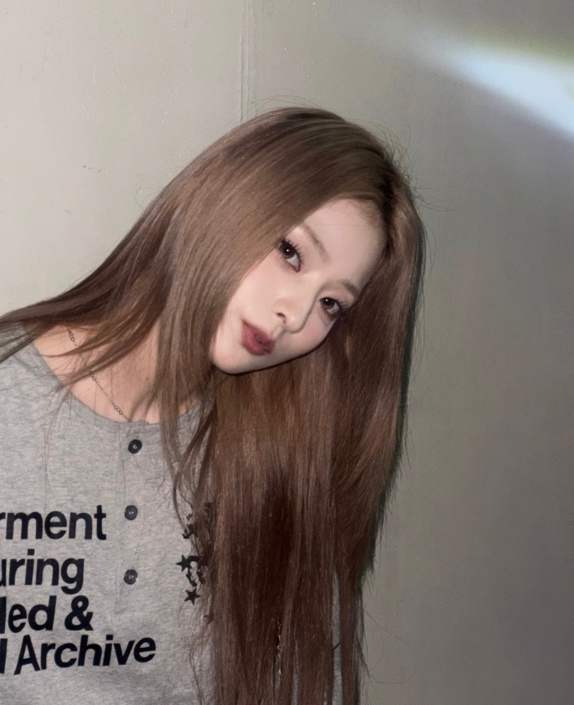 ☆fromis_9 ナギョン 着用！【untitled seoul】 SINGLE UNICORN HENLEY