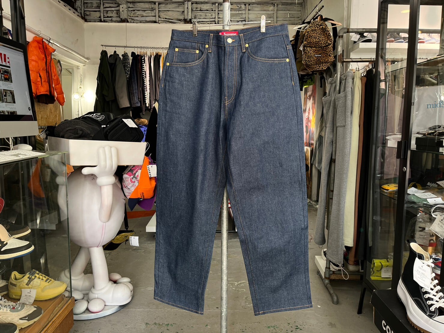 Supreme Baggy Jeans Rigid indigo 30インチ