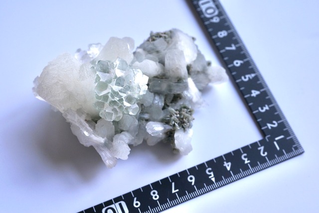 グリーンアポフィライト/スティルバイト 極美品 Green Apophyllite / Stilbite