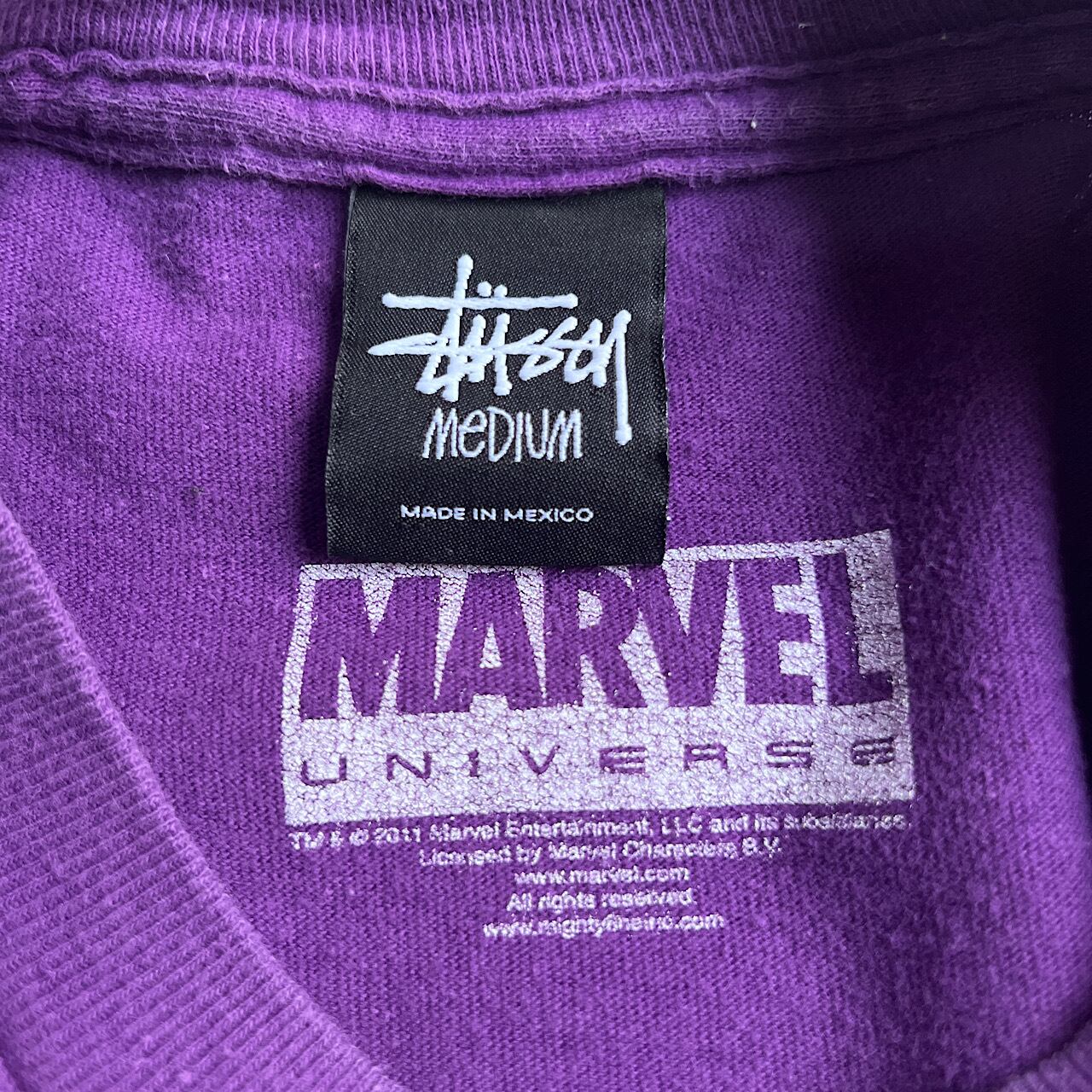 Stussy ステューシー MARVEL マーベル コラボ ハルク フロントロゴ キャラクタープリント Tシャツ メンズM 古着 ストリート スケート  映画 ムービー コミック HULK パープル 紫色【Tシャツ】【23T】【FSS2308-30】 | cave 古着屋【公式】古着通販サイト