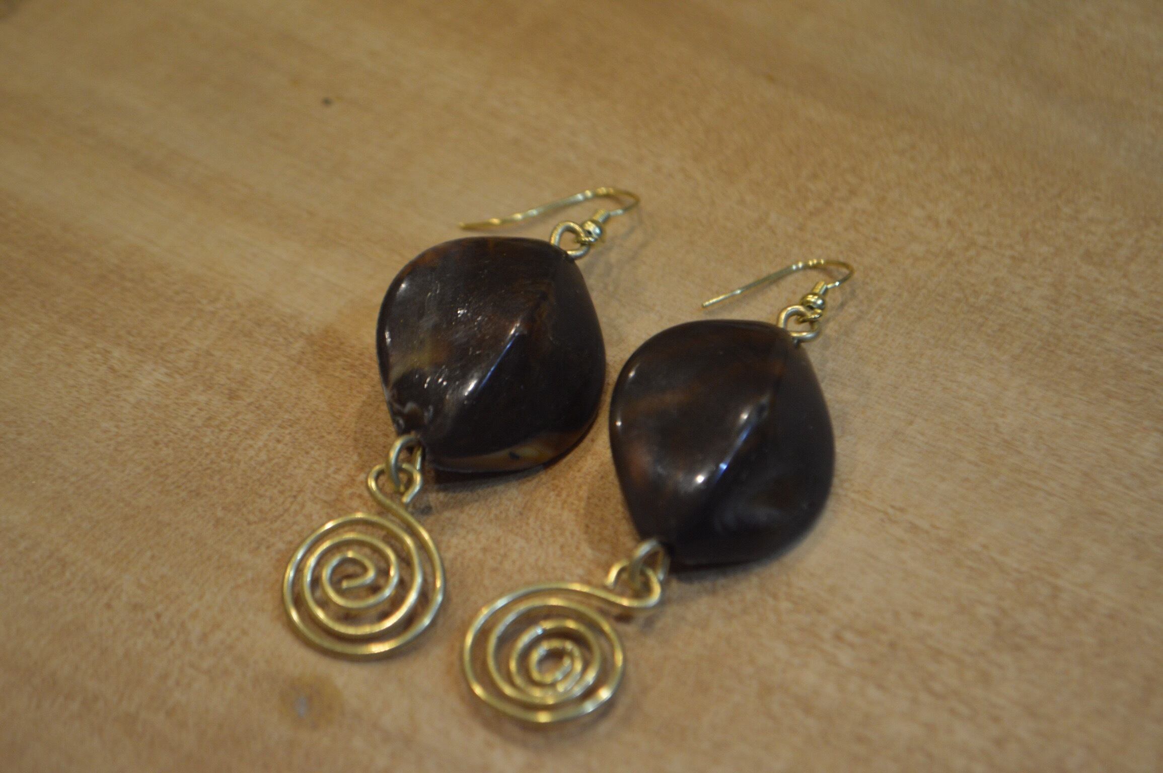 ハンドメイド　ピアス