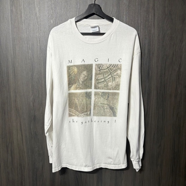 Magic The Gathering " Staff L/S " Hanes XL