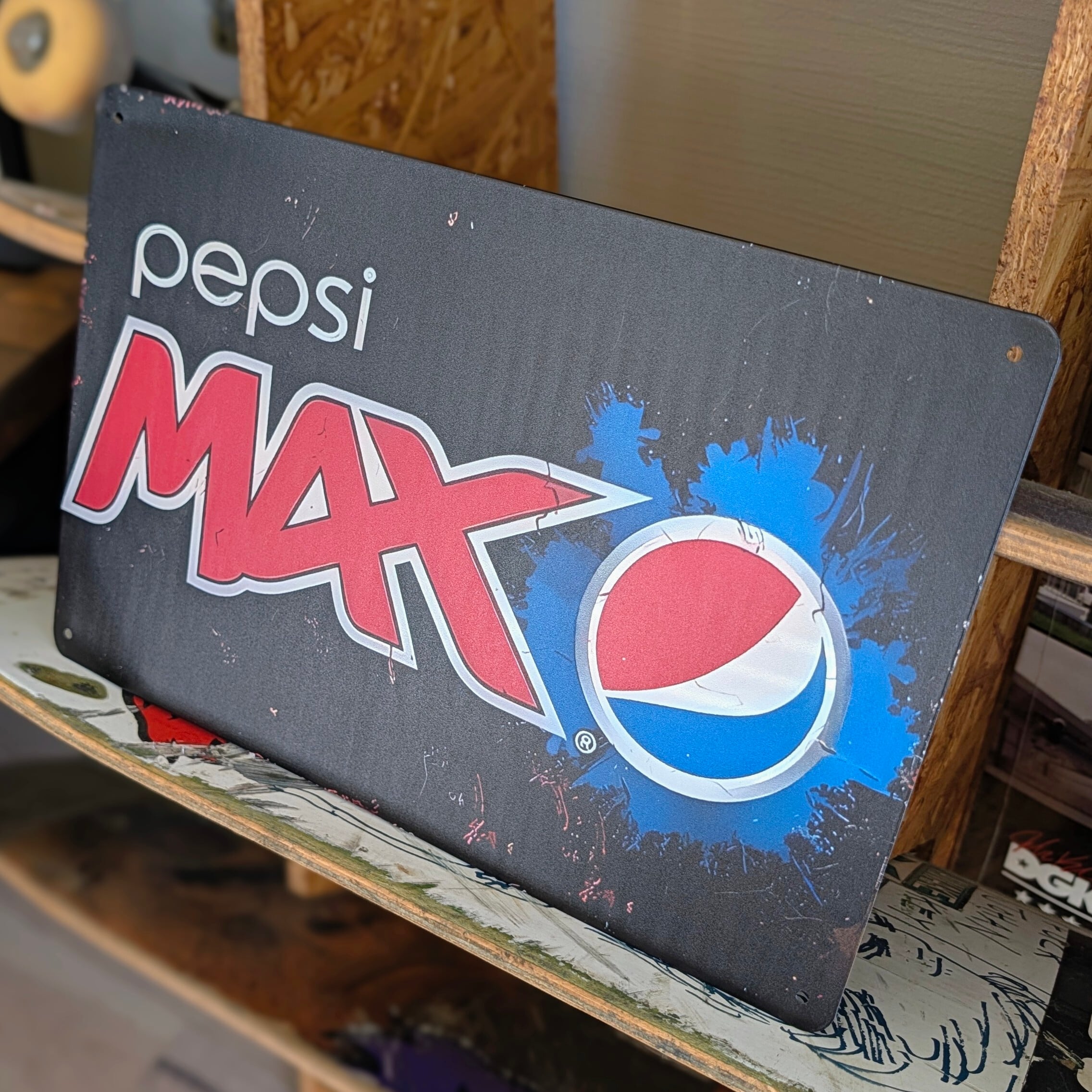 送料無料！ちょうどいいブリキ看板【 PEPSI MAX( ペプシ マックス ) 】Pepsi-Cola ペプシコーラ / METAL SIGN / メタルサイン / ブリキ看板 / サインボード / ビンテージ加工〚アメリカン雑貨 アメトイ〛