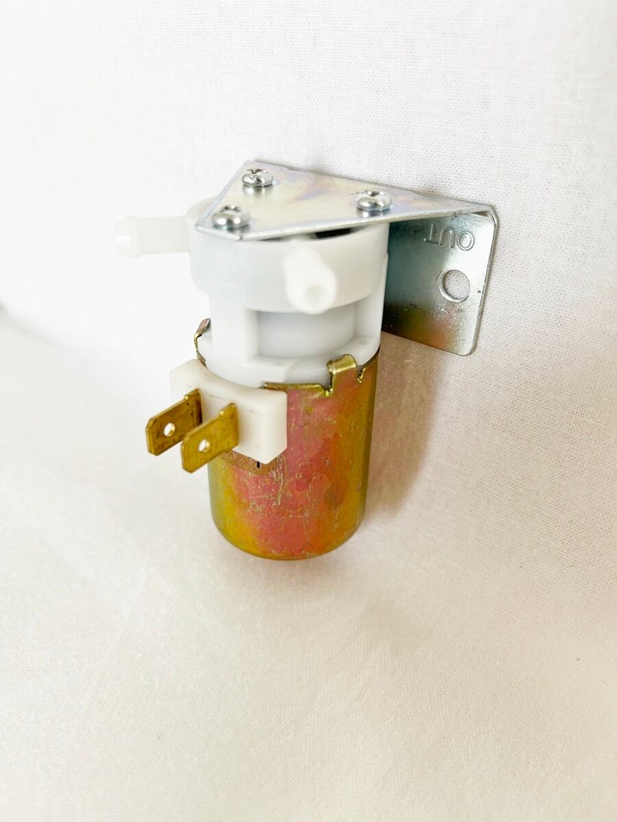 電動ウォッシャーポンプ汎用品 | ガレージチャップマン