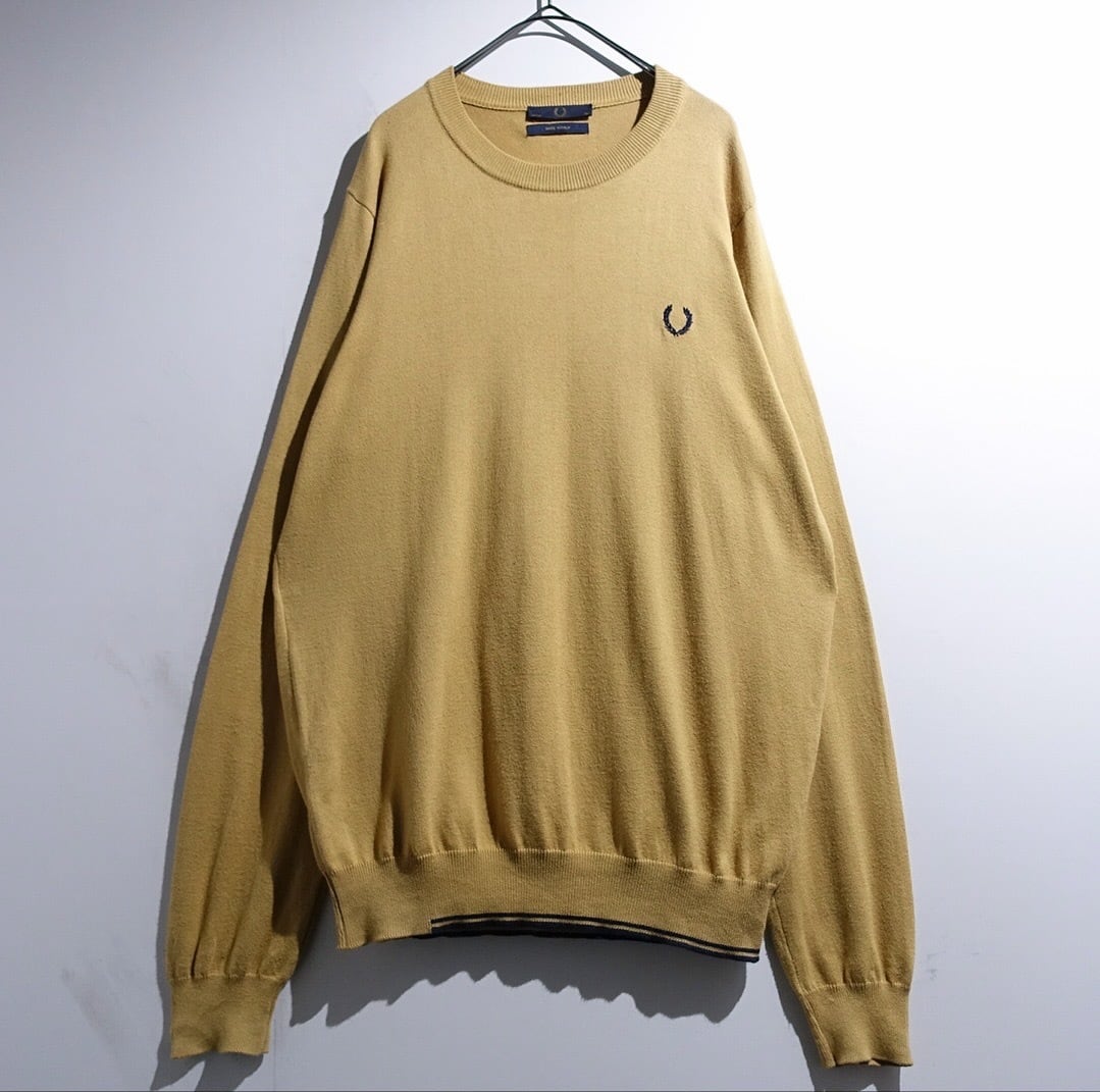 90s EURO "FRED PERRY" Yellow One-Point Logo & Line Design Cotton Knit
