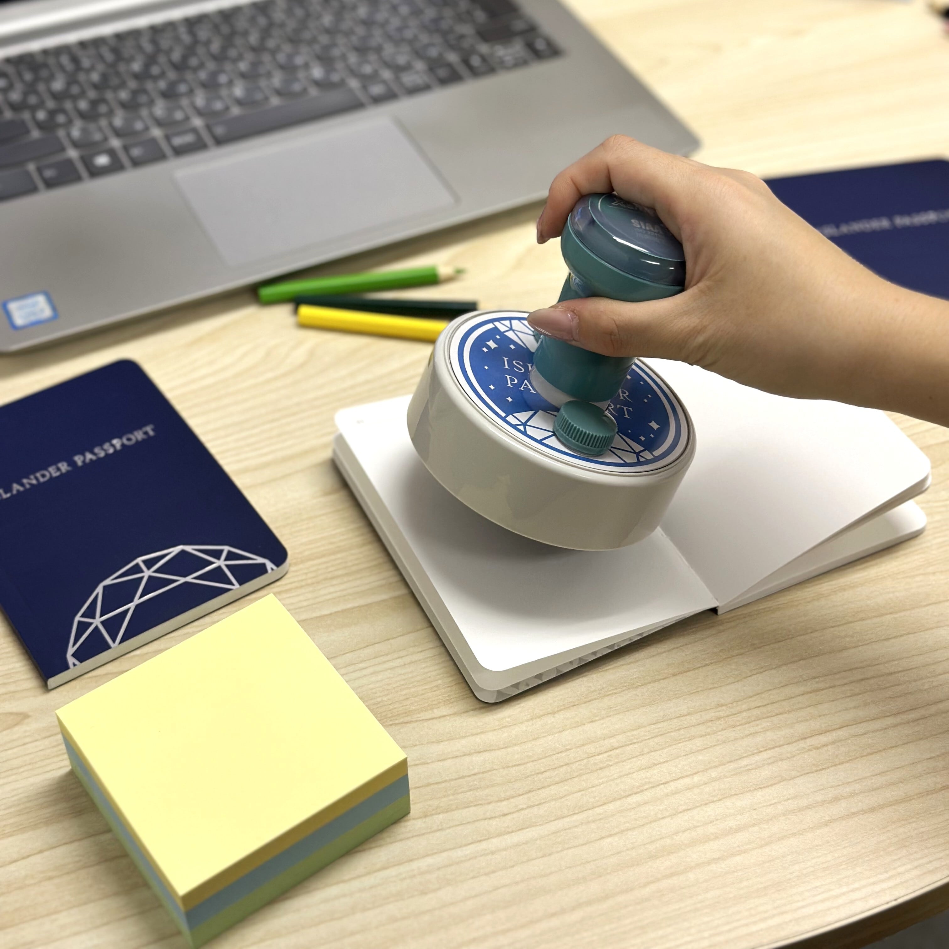 公式】アイランダーパスポート -ISLANDER PASSPORT- | ritoful store