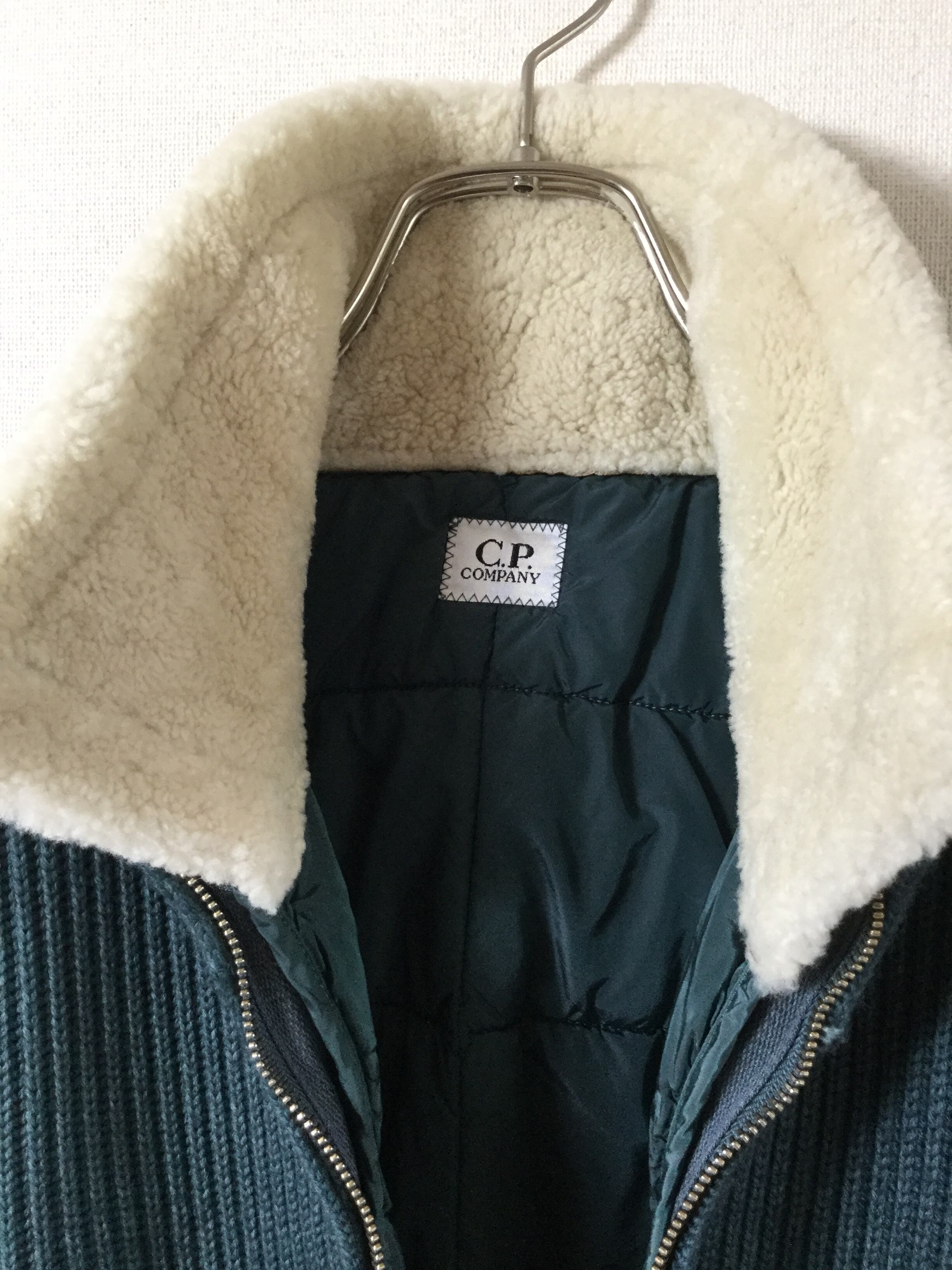 C.P.COMPANY ドライバーズニット ムートン衿 ライナー付き バルキー