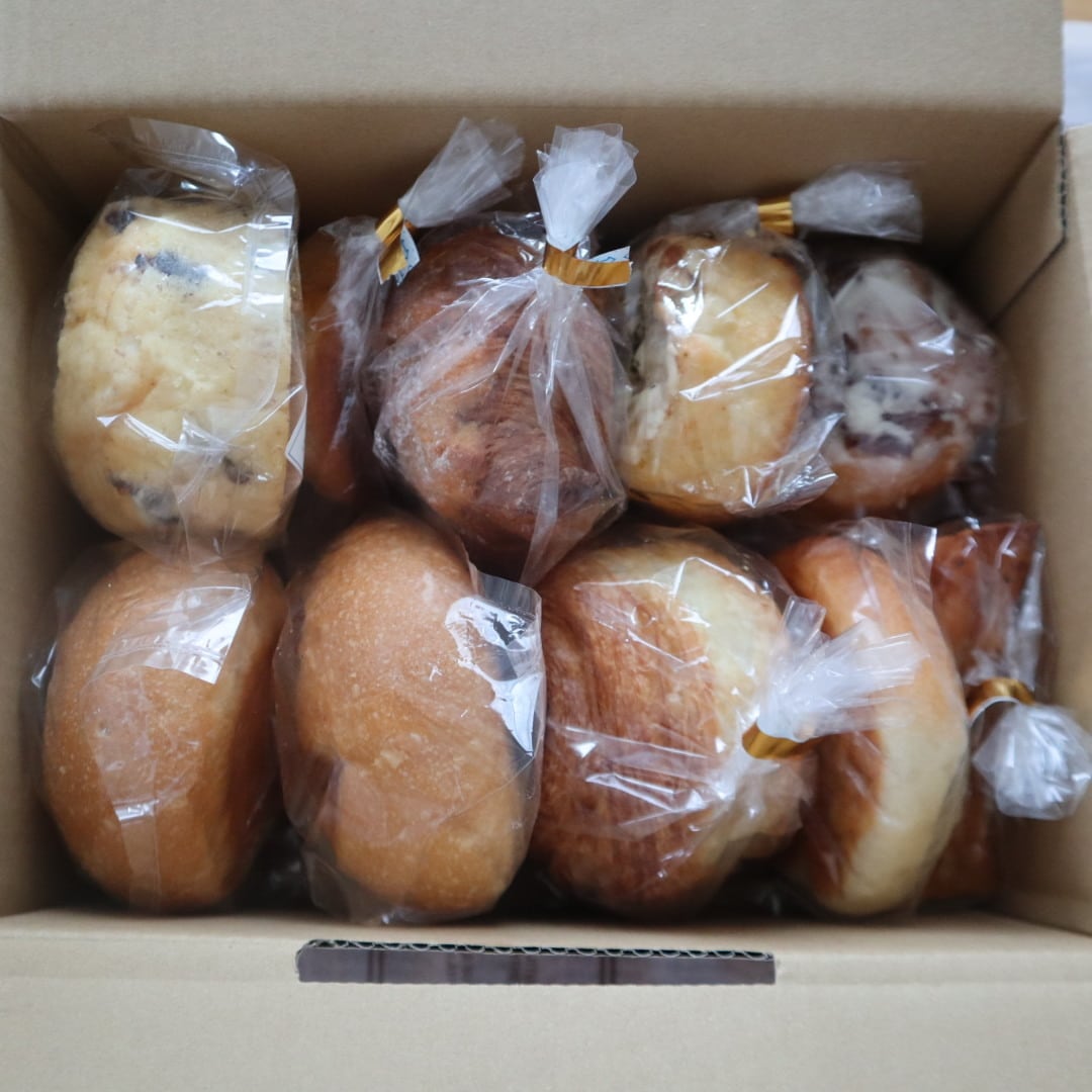 送料無料】焼きたて気分を楽しむ♪ 冷凍パン10個セット | 東京アルパカ