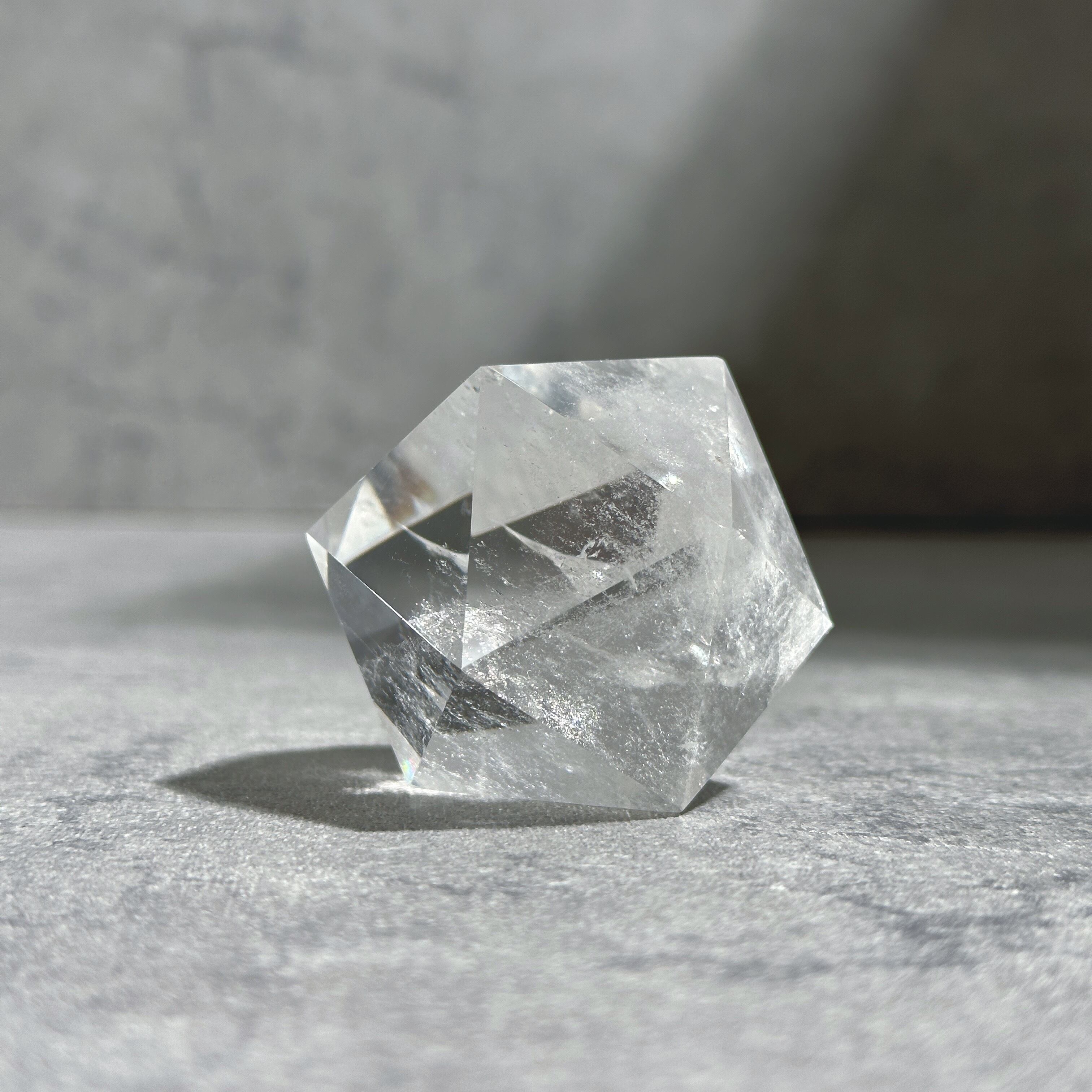 透明感◎ミナスジェライス産クリアクォーツ 正二十面体14◇Clear Quartz Icosahedron◇ 天然石・鉱物・パワーストーン