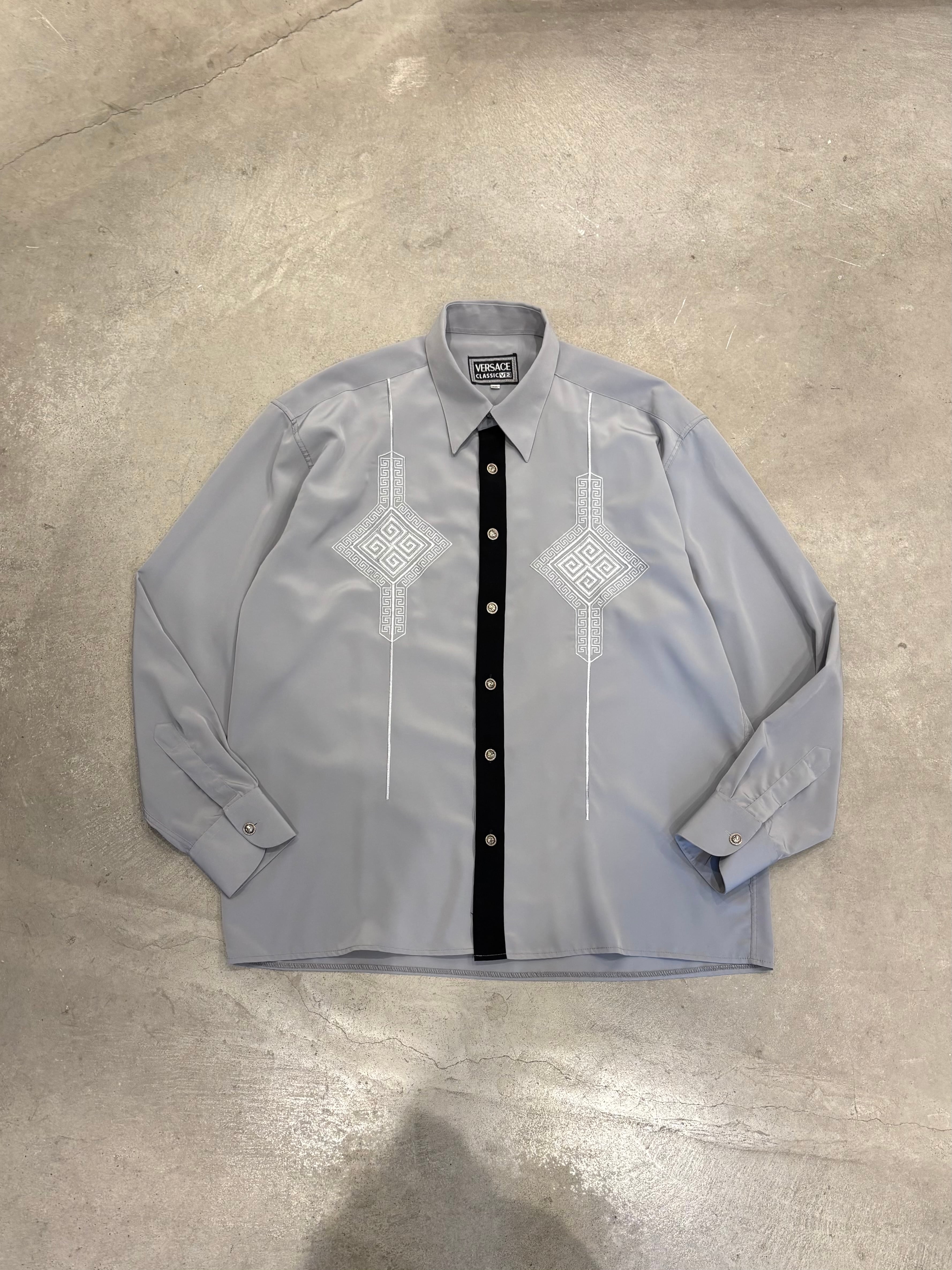 00's “HILTON” S/S Embroidered Bowling Shirt Made in USA | RENGA
