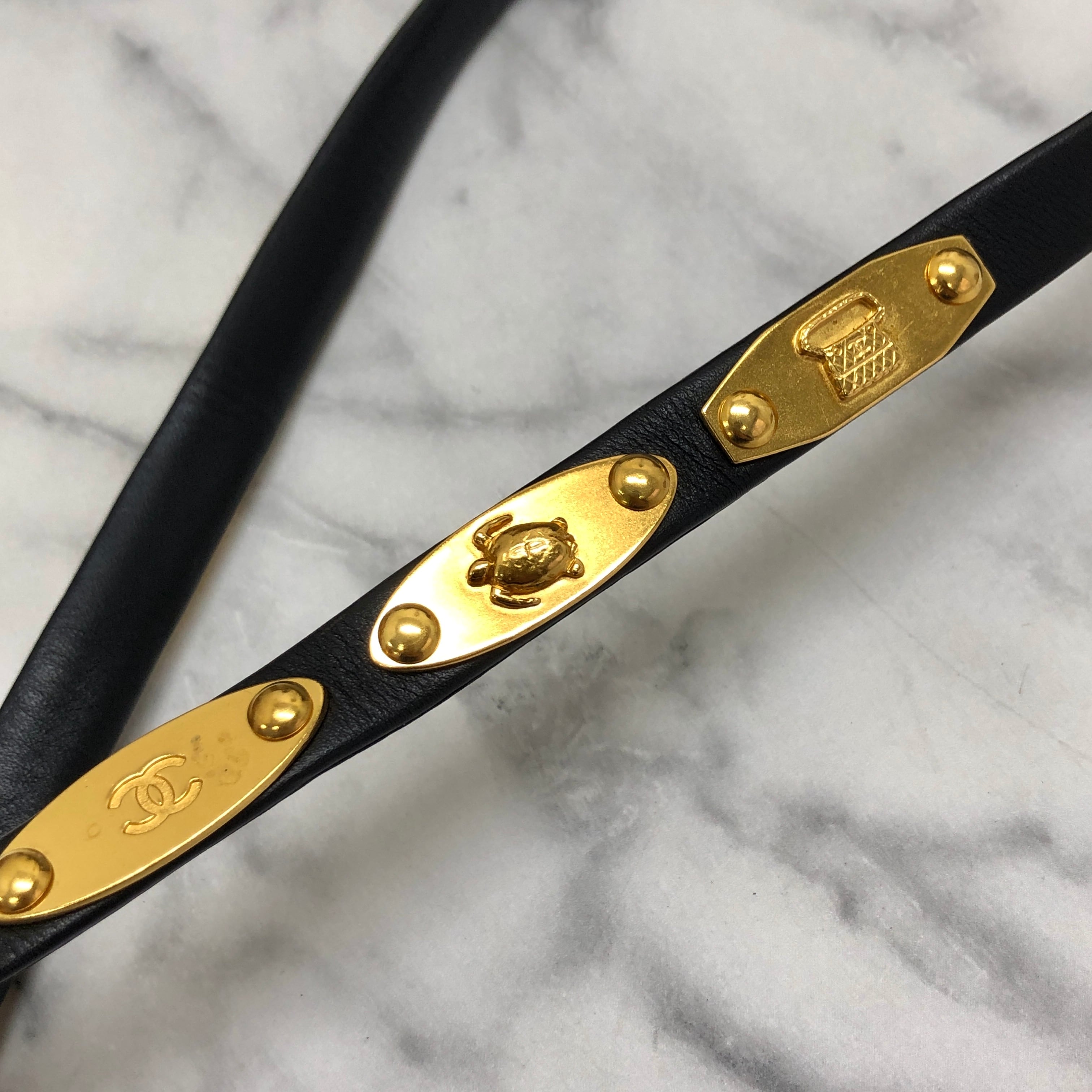 CHANEL シャネル ココマーク マトラッセ カメリア レザー ベルト