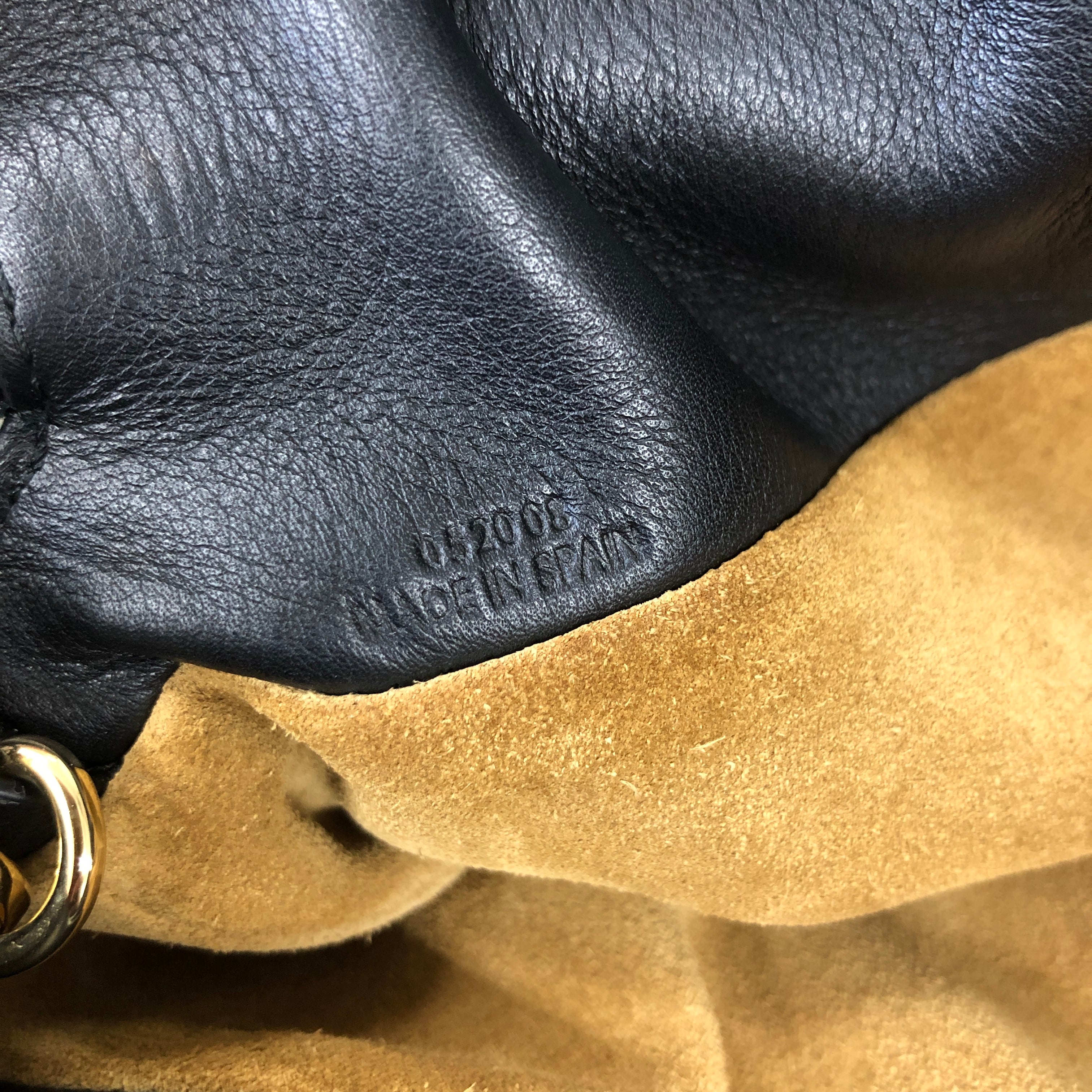 LOEWE ロエベ アナグラム フラメンコクラッチ ナッパレザー 巾着