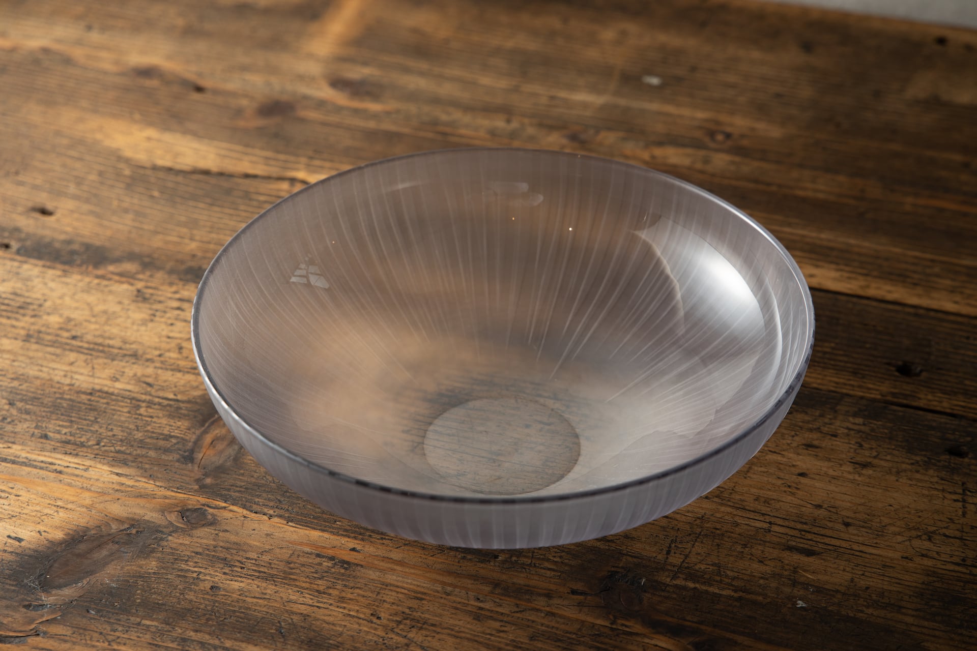 市川 知也 | ガラス作家 | 水と匠 公式通販サイト | 富山のお取り寄せ