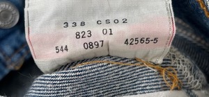 M-266  リーバイス Levis501レギュラー古着 1997年 米国製刻印544   W 76cm(ぐるり） 股下 72cm