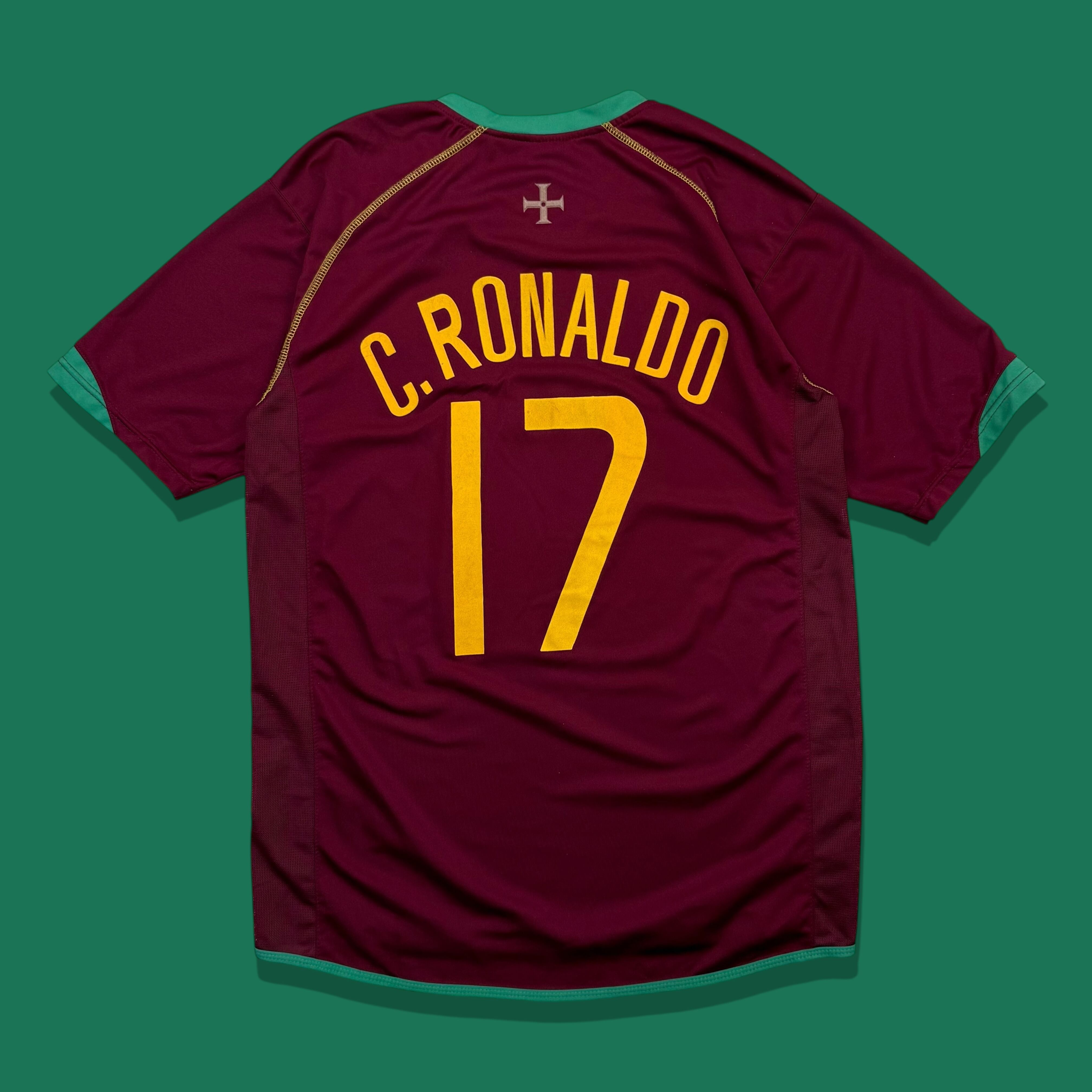 2004s-2006s Portugal Cristiano Ronaldo 17 Home Jersey | MARKET