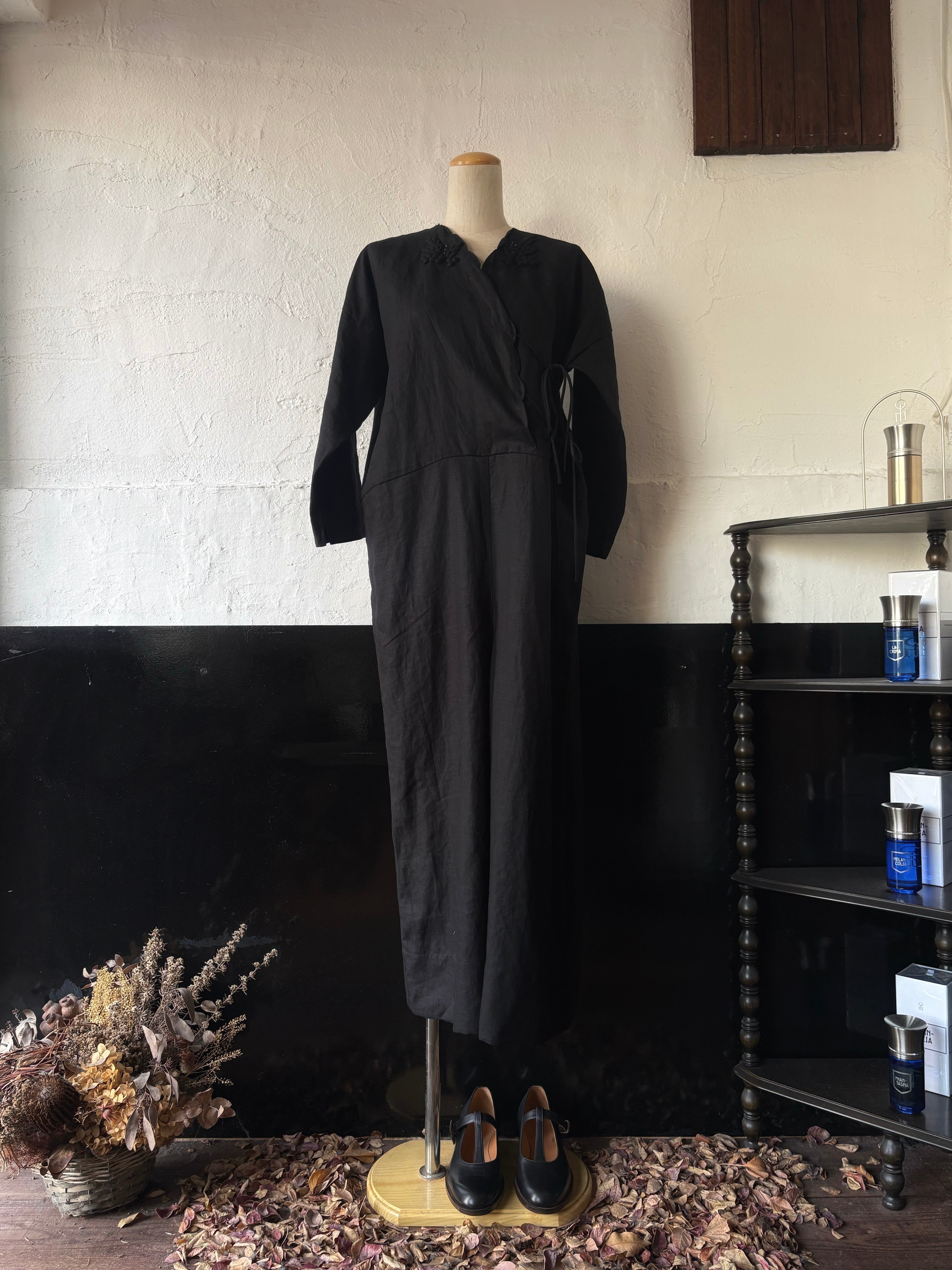 TOWAVASE Bonvoyage salopette black | TALE COCOON